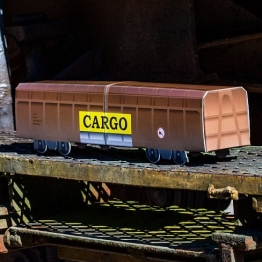 Вагон Molotow Cargo коричневый